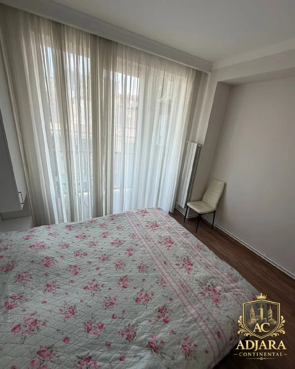 Квартира 1+1 в Батуми · Центр · 48 м² — Фото 5