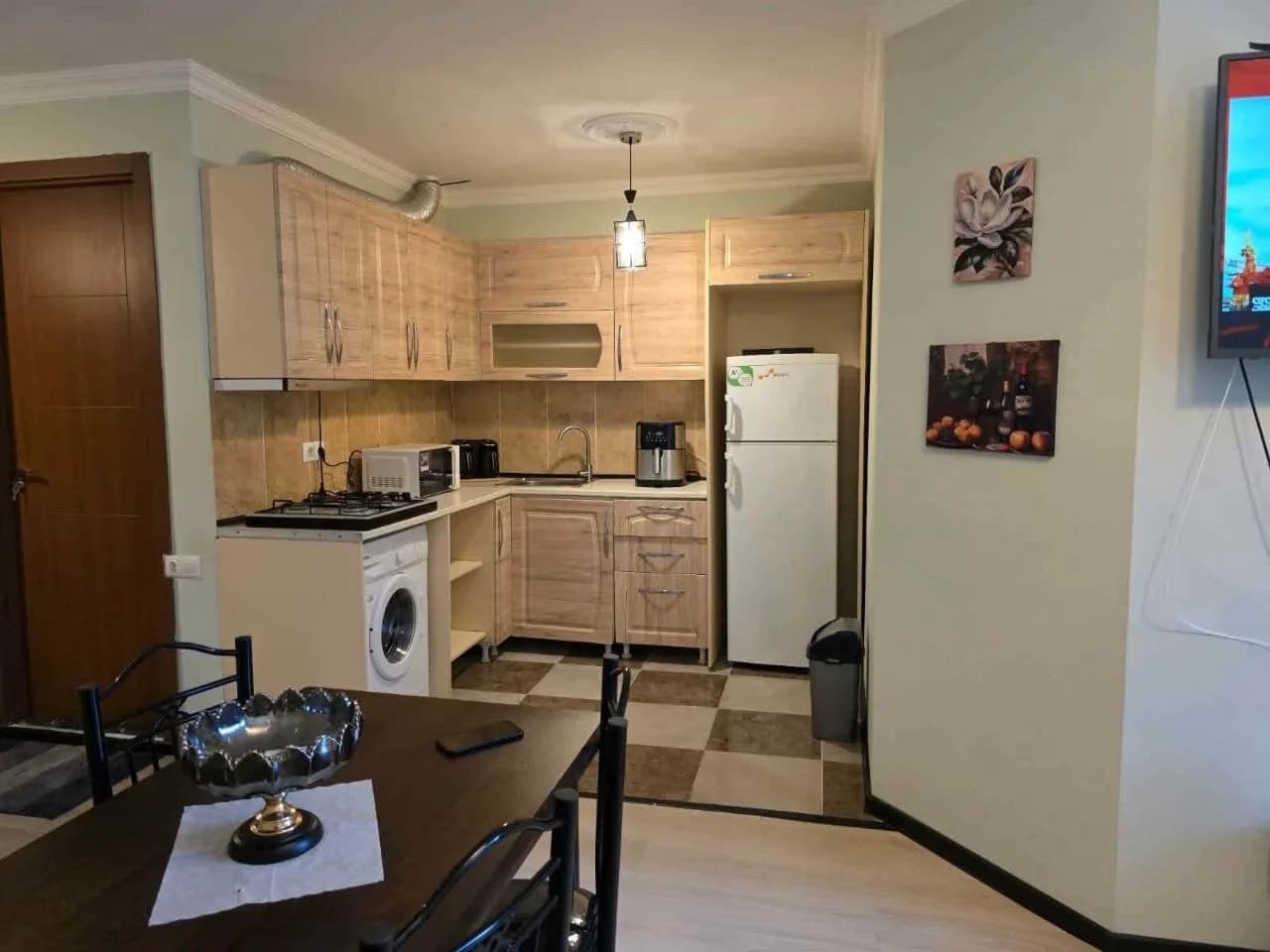 Квартира 1+1 в Батуми · Центр · 50 м² — Фото 2