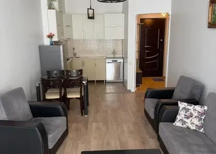 Квартира 2+1 в Батуми · Центр · 65 м²