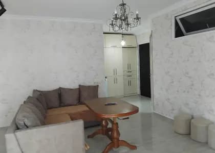 Квартира 2+1 в Батуми · Центр · 60 м²