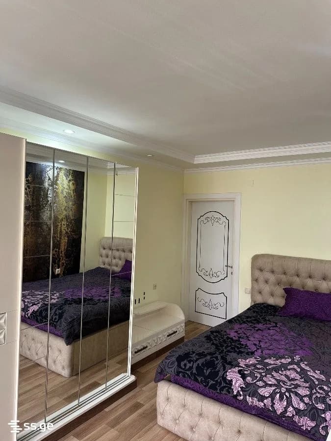 Квартира 1+1 в Батуми · 55 м² — Фото 5