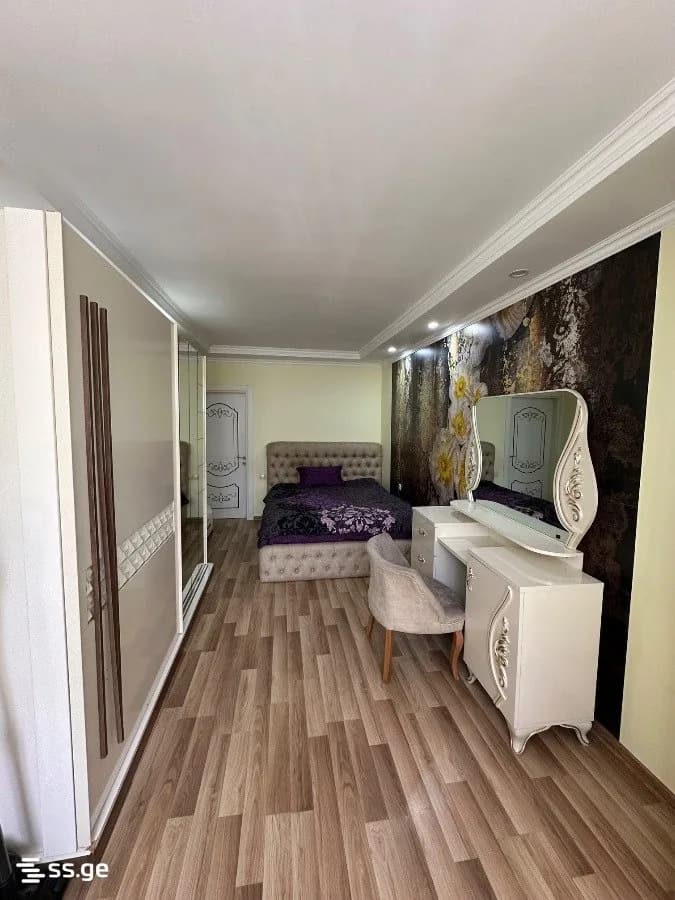 Квартира 1+1 в Батуми · 55 м² — Фото 6