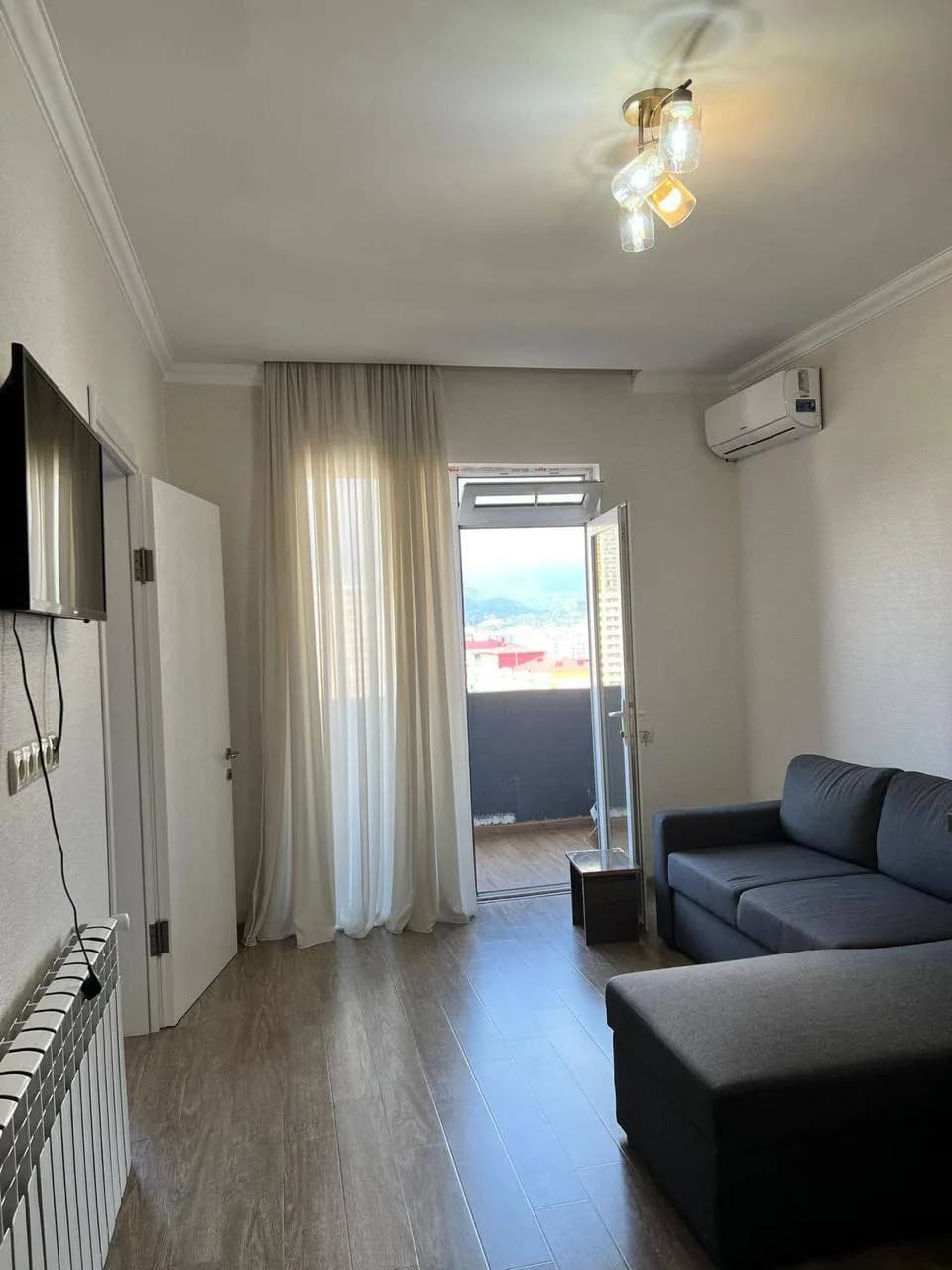 Квартира 2+1 в Батуми · 54 м² — Фото 1