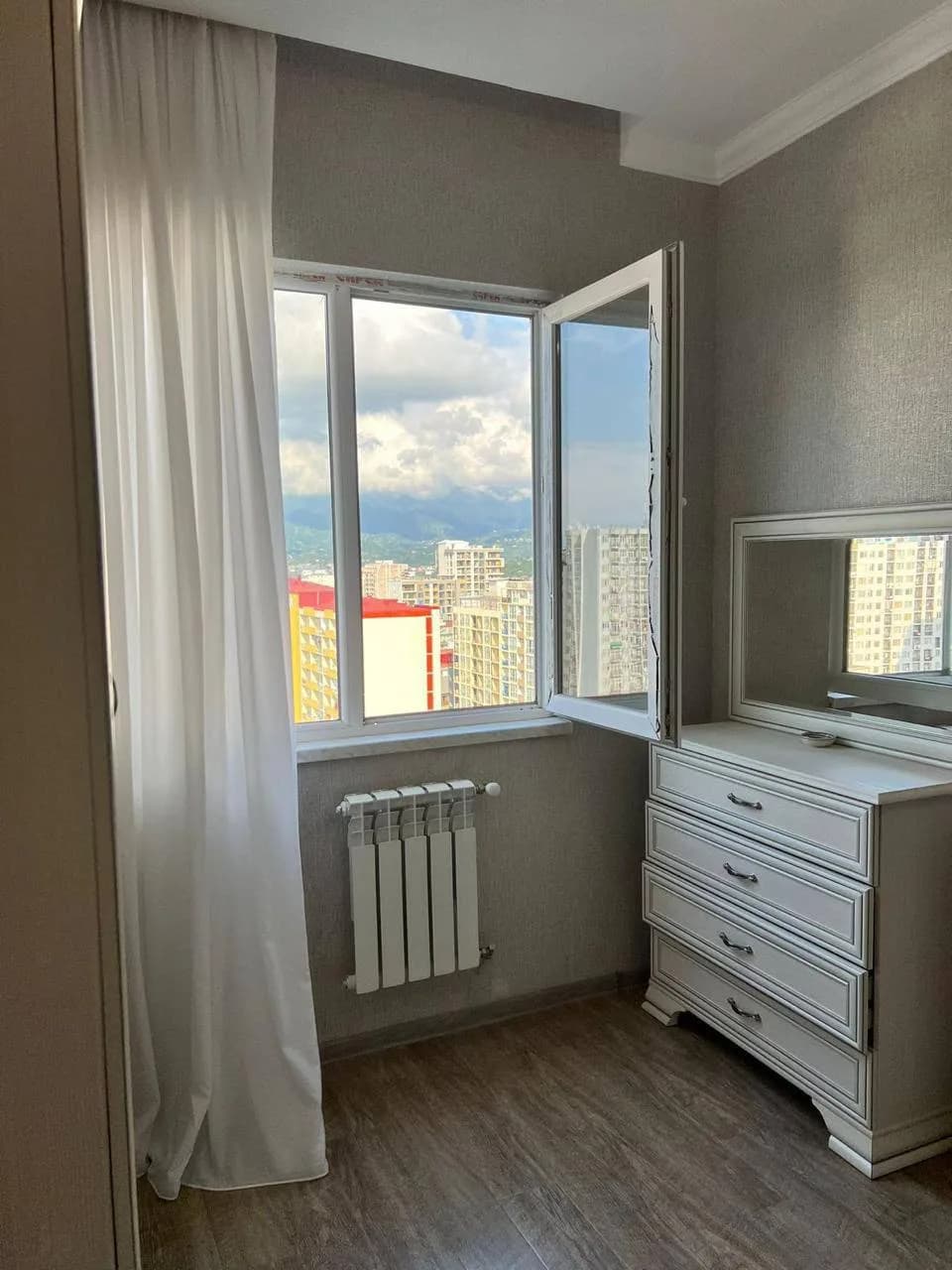 Квартира 2+1 в Батуми · 54 м² — Фото 4