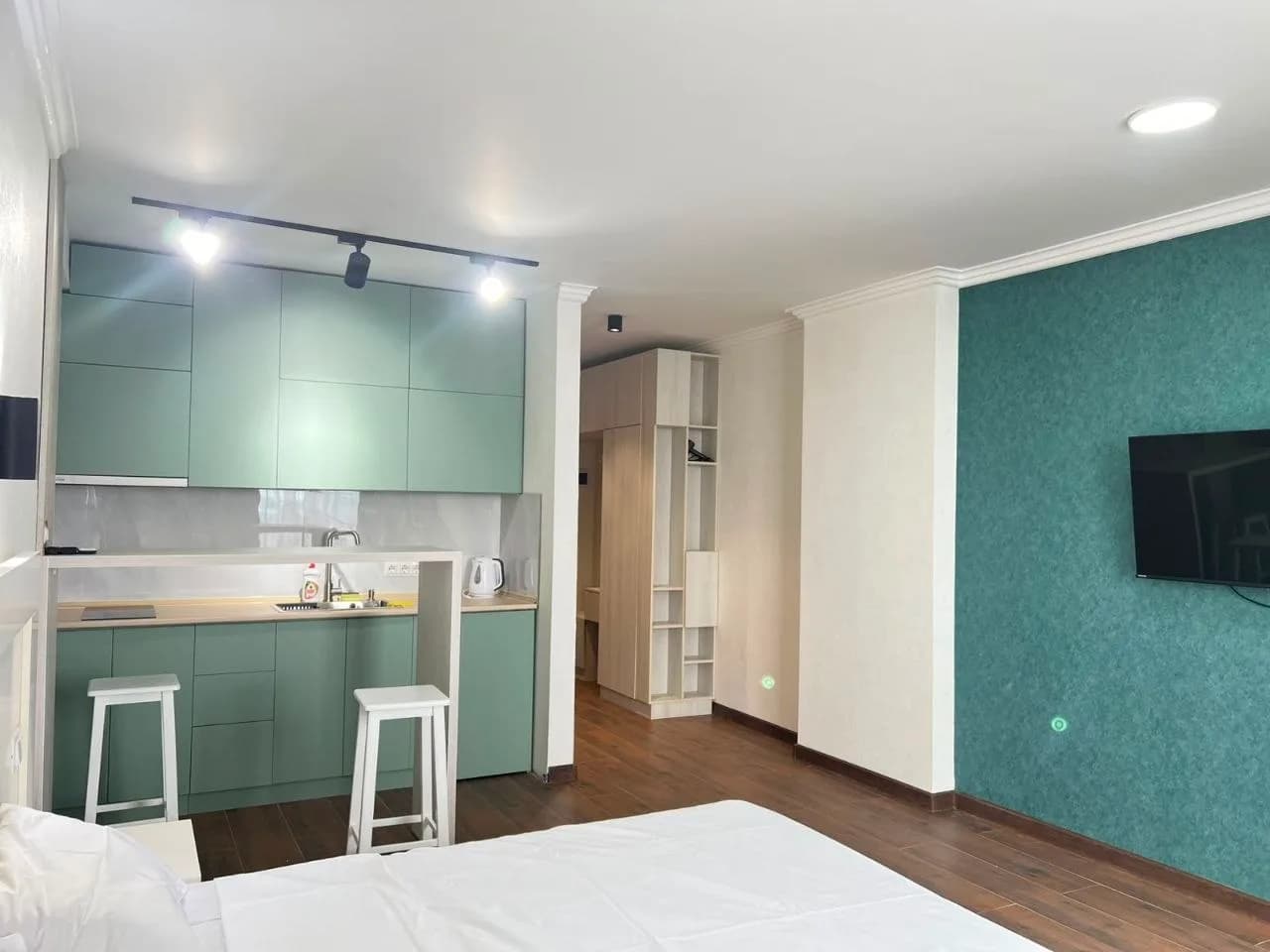 Студия в Батуми · Центр · 40 м² — Фото 3