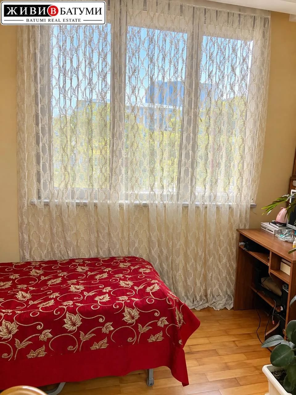 Квартира 1+2 в Батуми · 70 м² — Фото 4