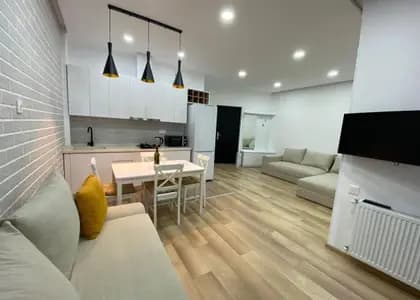 Квартира 1+1 в Батуми · Центр · 50 м²