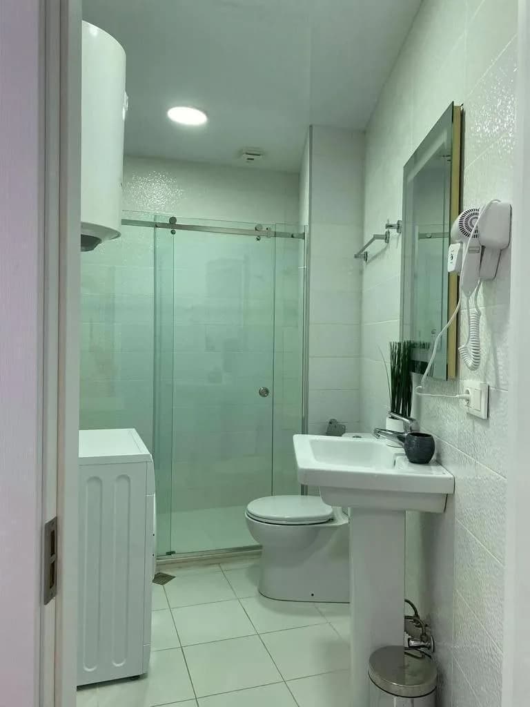 Квартира 1+1 в Батуми · Центр · 50 м² — Фото 9