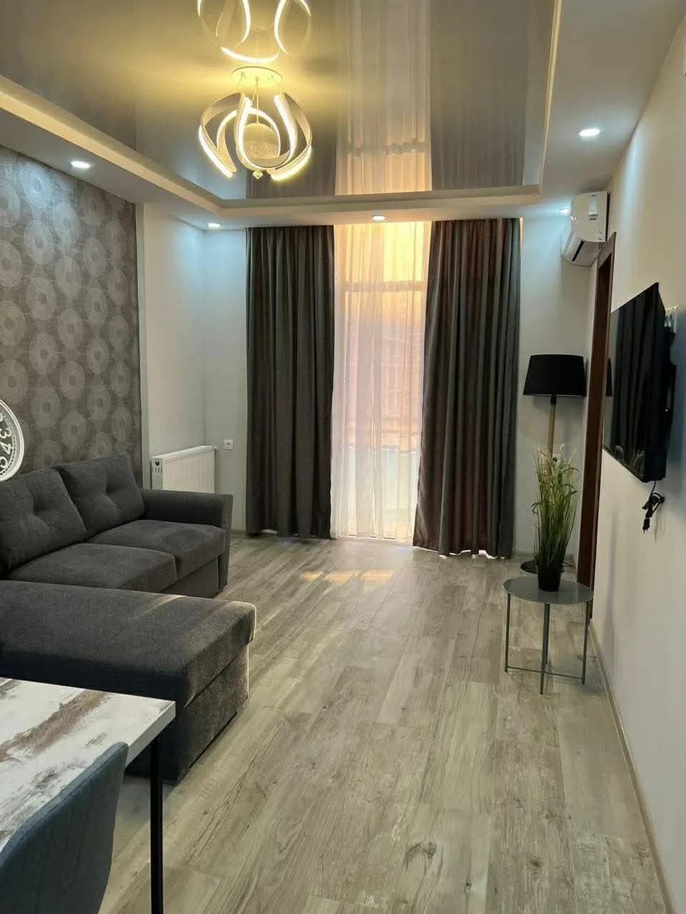 Квартира 2+1 в Батуми · Центр · 60 м² — Фото 1