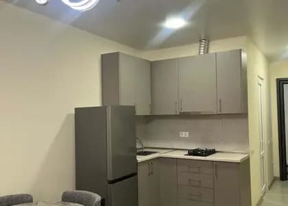 Квартира 1+1 в Батуми · Центр · 45 м²