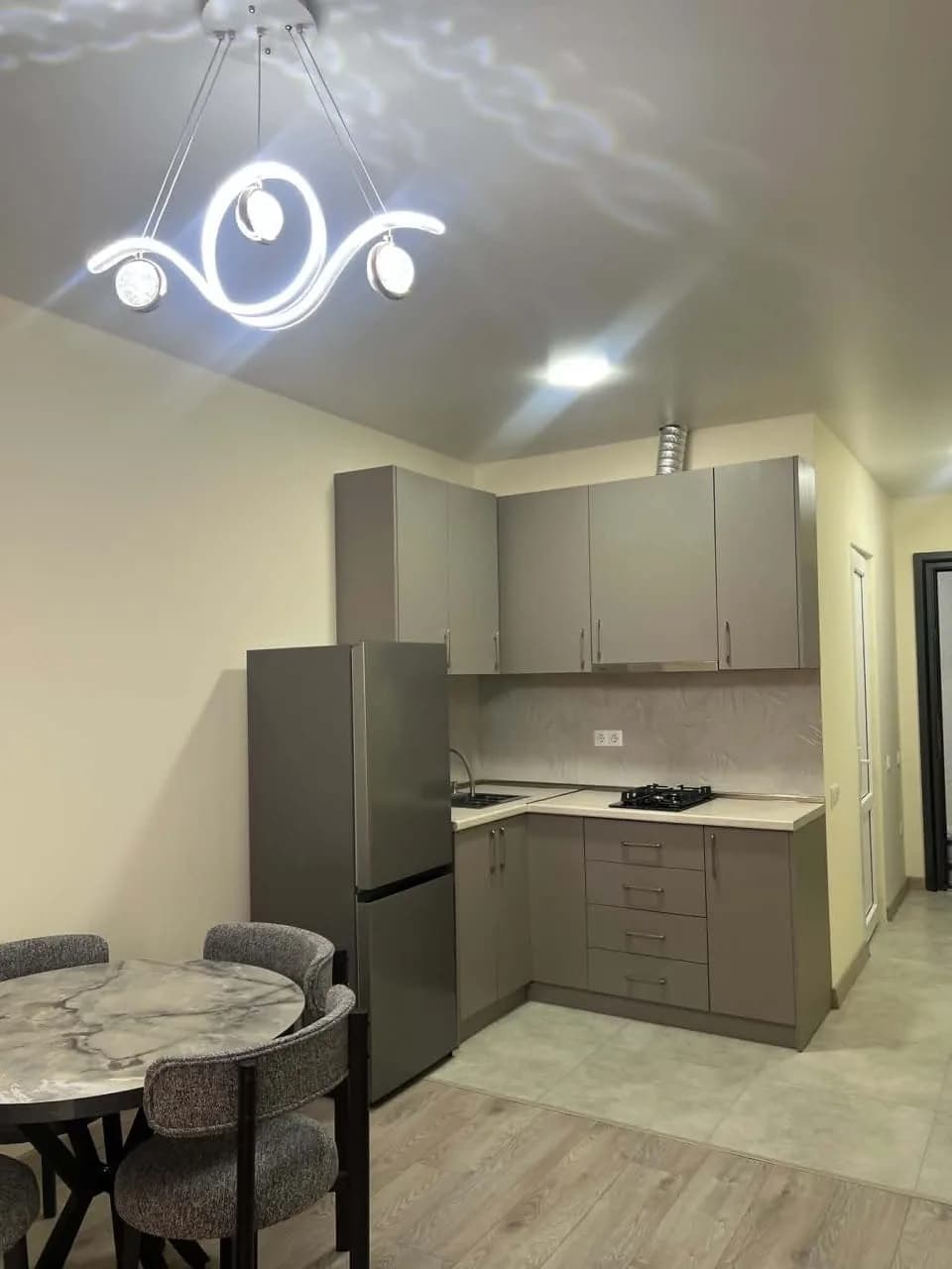 Квартира 1+1 в Батуми · Центр · 45 м² — Фото 3