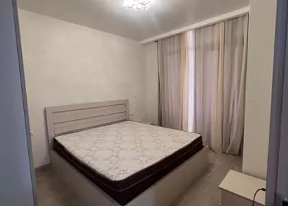 Квартира 1+1 в Батуми · Центр · 45 м²