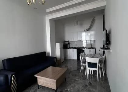 Квартира 2+1 в Батуми · Центр · 57 м²