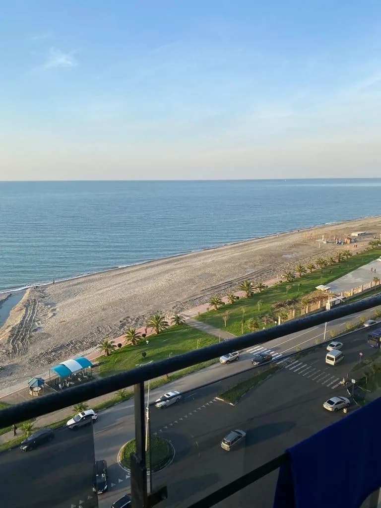 Квартира 1+1 в Батуми · Центр · 52 м² — Фото 10
