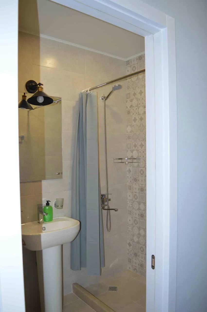 Квартира 1+1 в Батуми · Центр · 50 м² — Фото 7