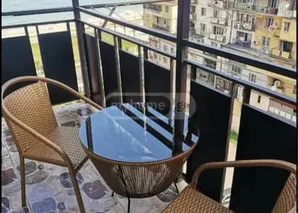 Квартира 1+1 в Батуми · Центр · 55 м²