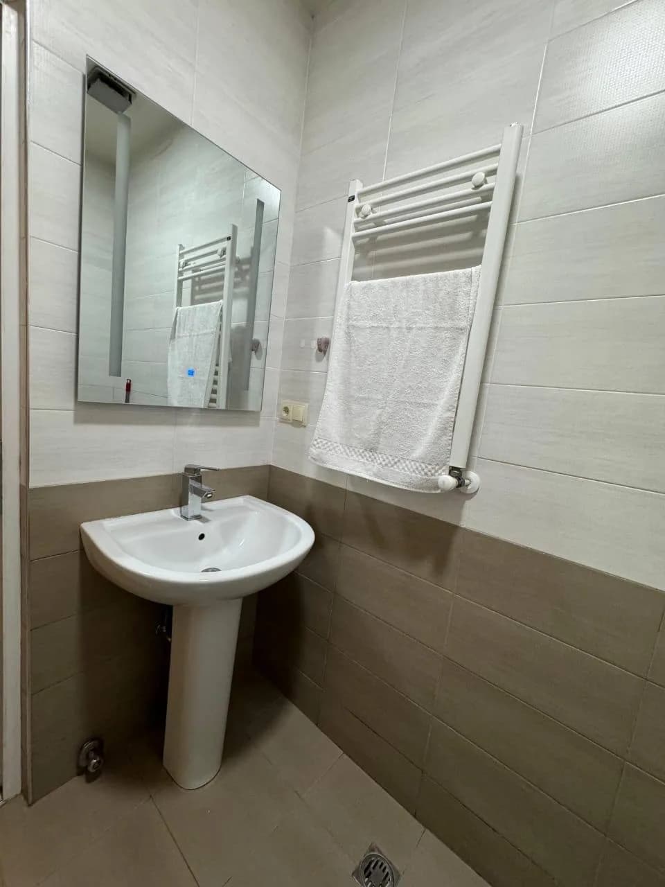 Квартира 1+1 в Батуми · Центр · 55 м² — Фото 6