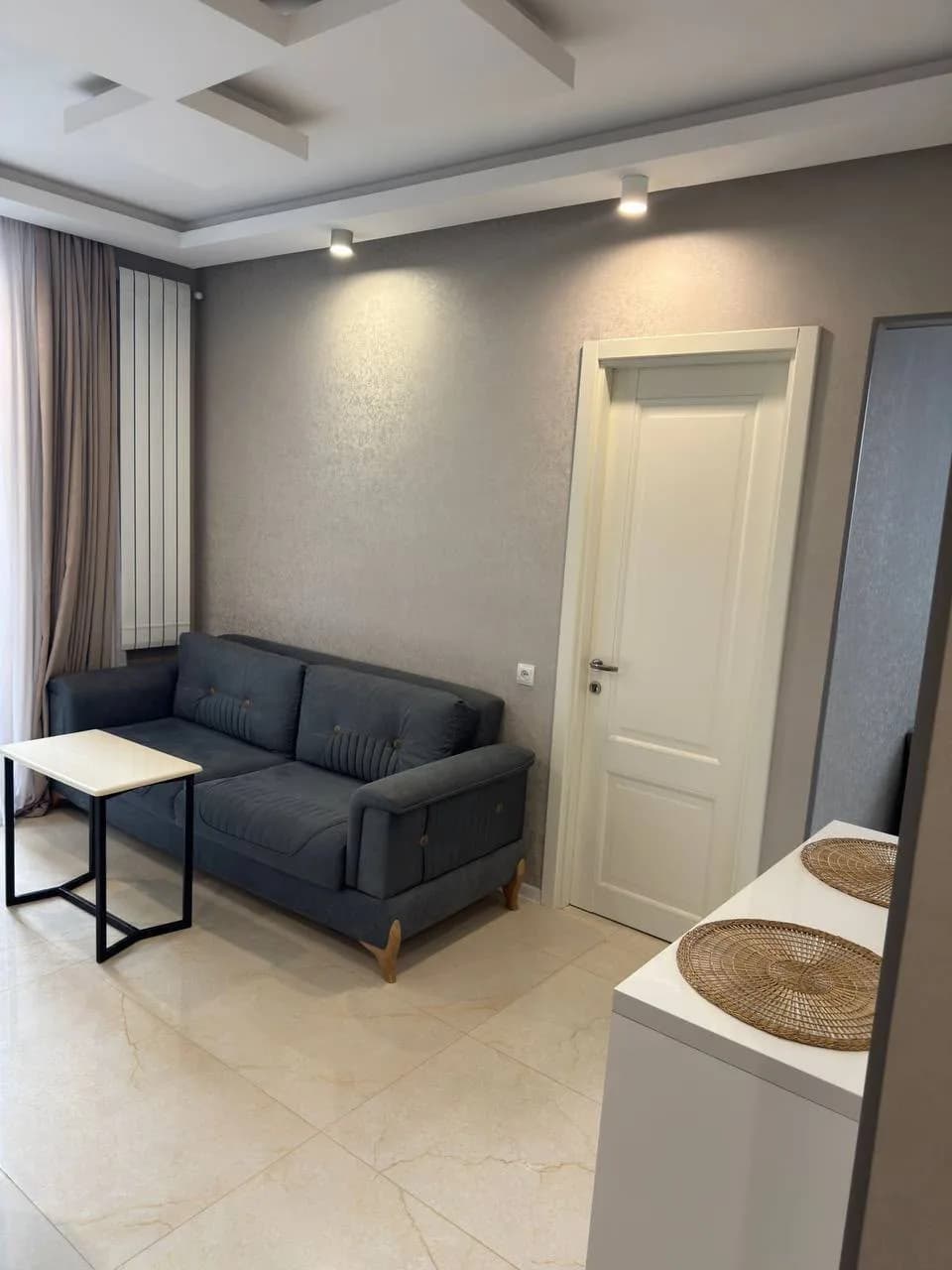 Квартира 1+1 в Батуми · Центр · 47 м² — Фото 2