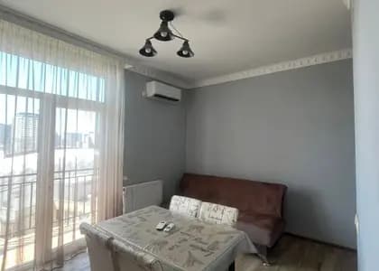 Квартира 1+1 в Батуми · Центр · 45 м²
