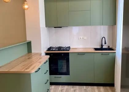 Квартира 2+1 в Батуми · Центр · 60 м²