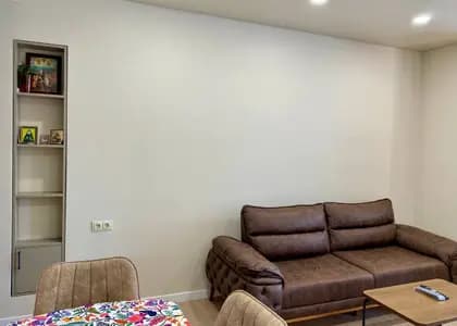 Квартира 2+1 в Батуми · Центр · 60 м²