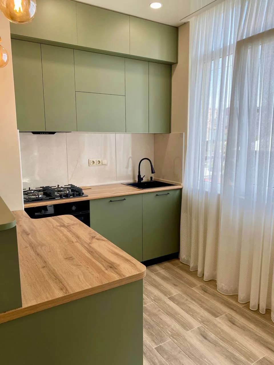 Квартира 2+1 в Батуми · Центр · 60 м² — Фото 3
