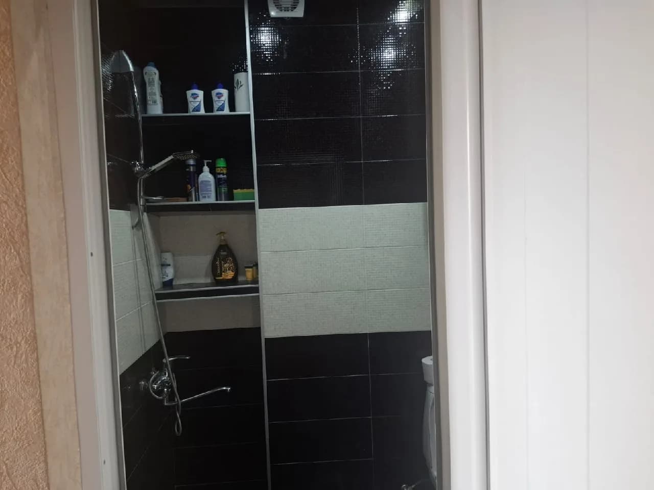 Квартира 1+1 в Батуми · 40 м² — Фото 3