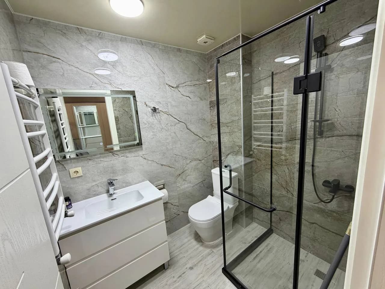 Квартира 2+1 в Батуми · Центр · 65 м² — Фото 8