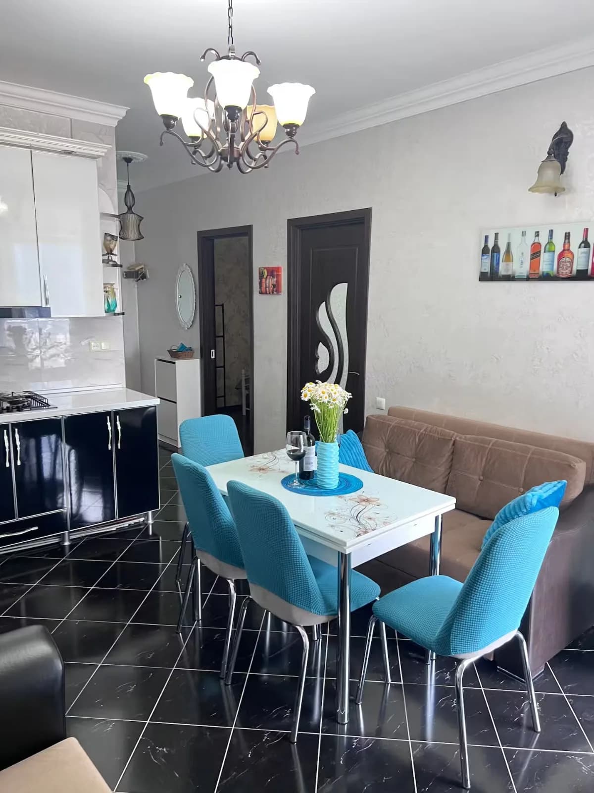 Квартира 2+1 в Батуми · Химшиашвили · 54 м² — Фото 1