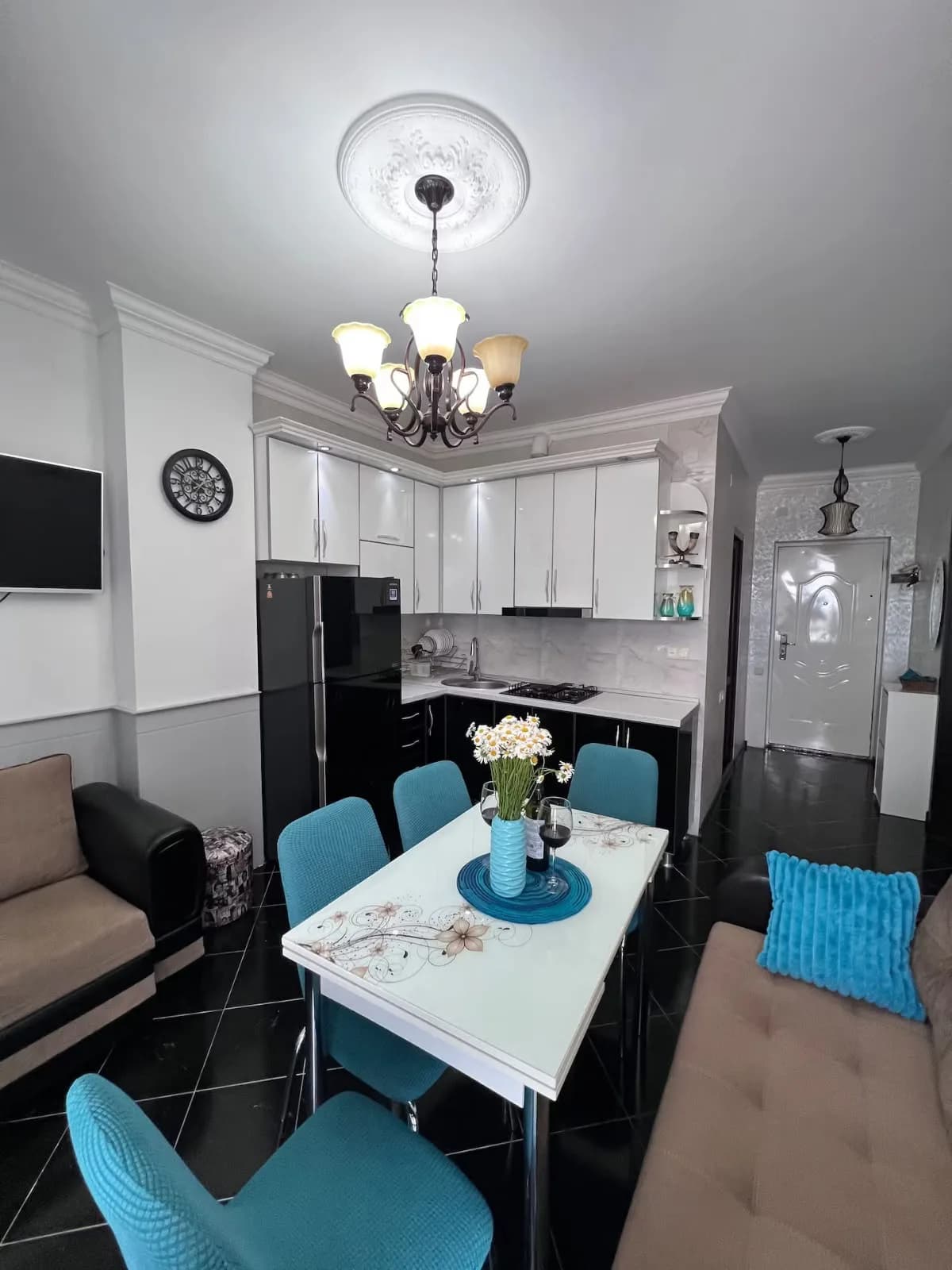Квартира 2+1 в Батуми · Химшиашвили · 54 м² — Фото 2