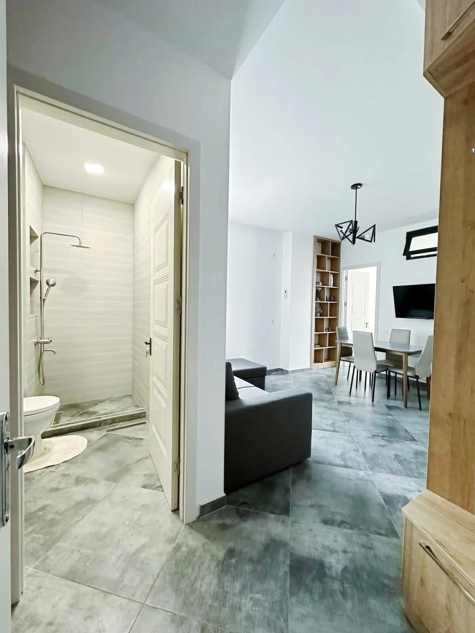 Квартира 1+1 в Батуми · Центр · 45 м² — Фото 4