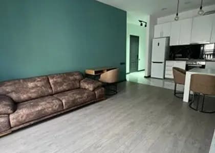Квартира 2+1 в Батуми · Центр · 80 м²