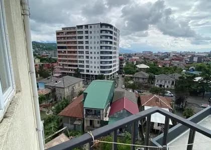 Квартира 2+1 в Батуми · Центр · 78 м²