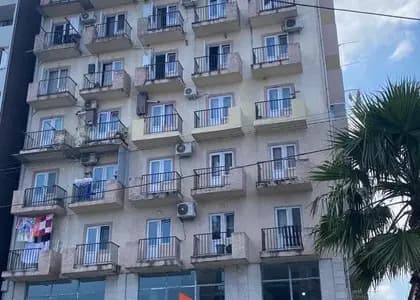 Квартира 2+1 в Батуми · Центр · 78 м²