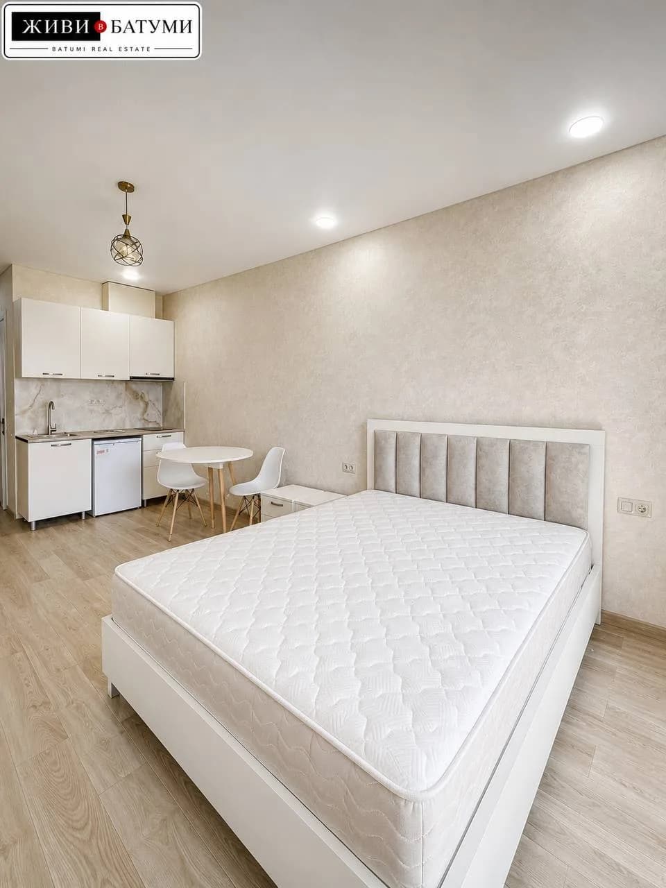 Студия в Батуми · Центр · 40 м² — Фото 5