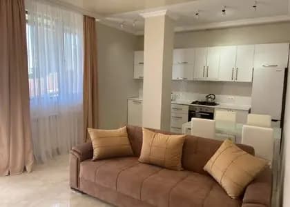 Квартира 2+1 в Батуми · Центр · 70 м²