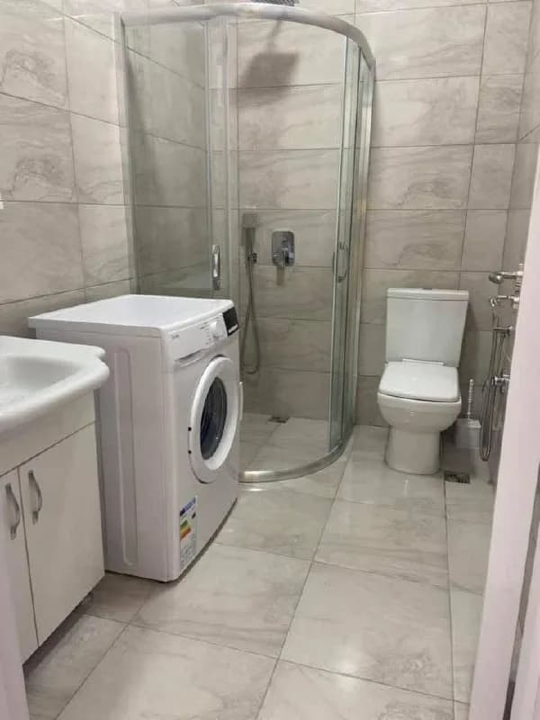Квартира 2+1 в Батуми · Центр · 70 м² — Фото 6