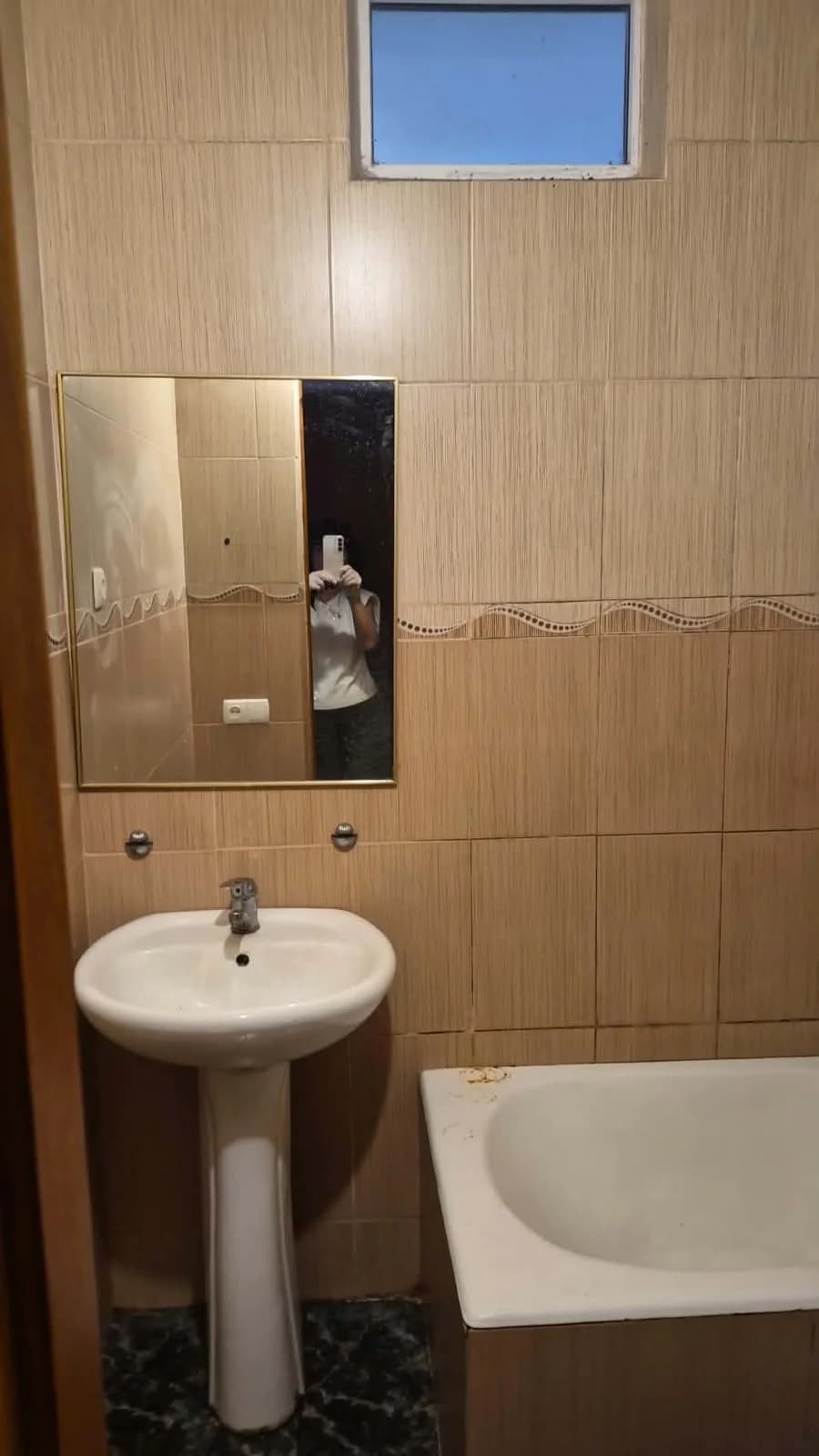 Квартира 1+1 в Батуми · 40 м² — Фото 4