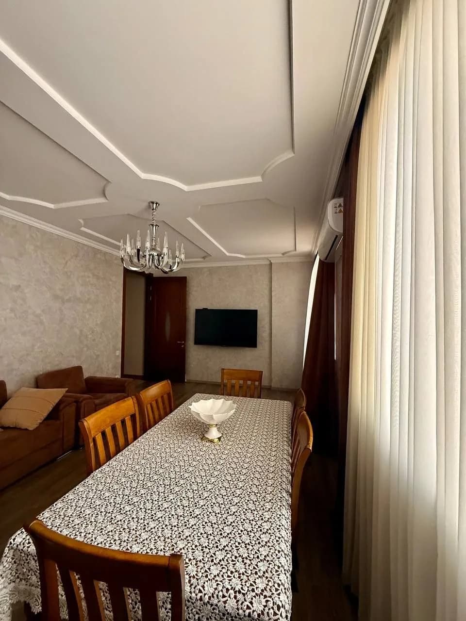 Квартира 3+1 в Батуми · Центр · 140 м² — Фото 2