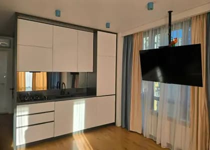 Квартира 1+1 в Батуми · Центр · 45 м²