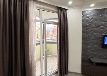 Квартира 2+1 в Батуми · Центр · 100 м²