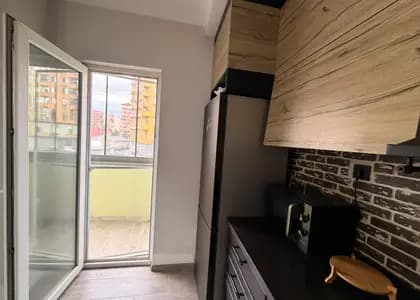 Квартира 2+1 в Батуми · Центр · 100 м²