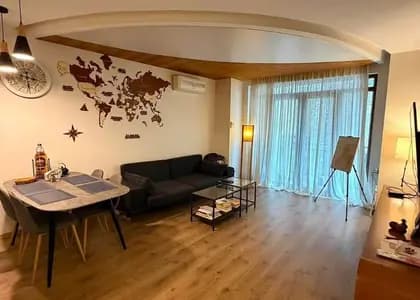 Квартира 1+1 в Батуми · 65 м²