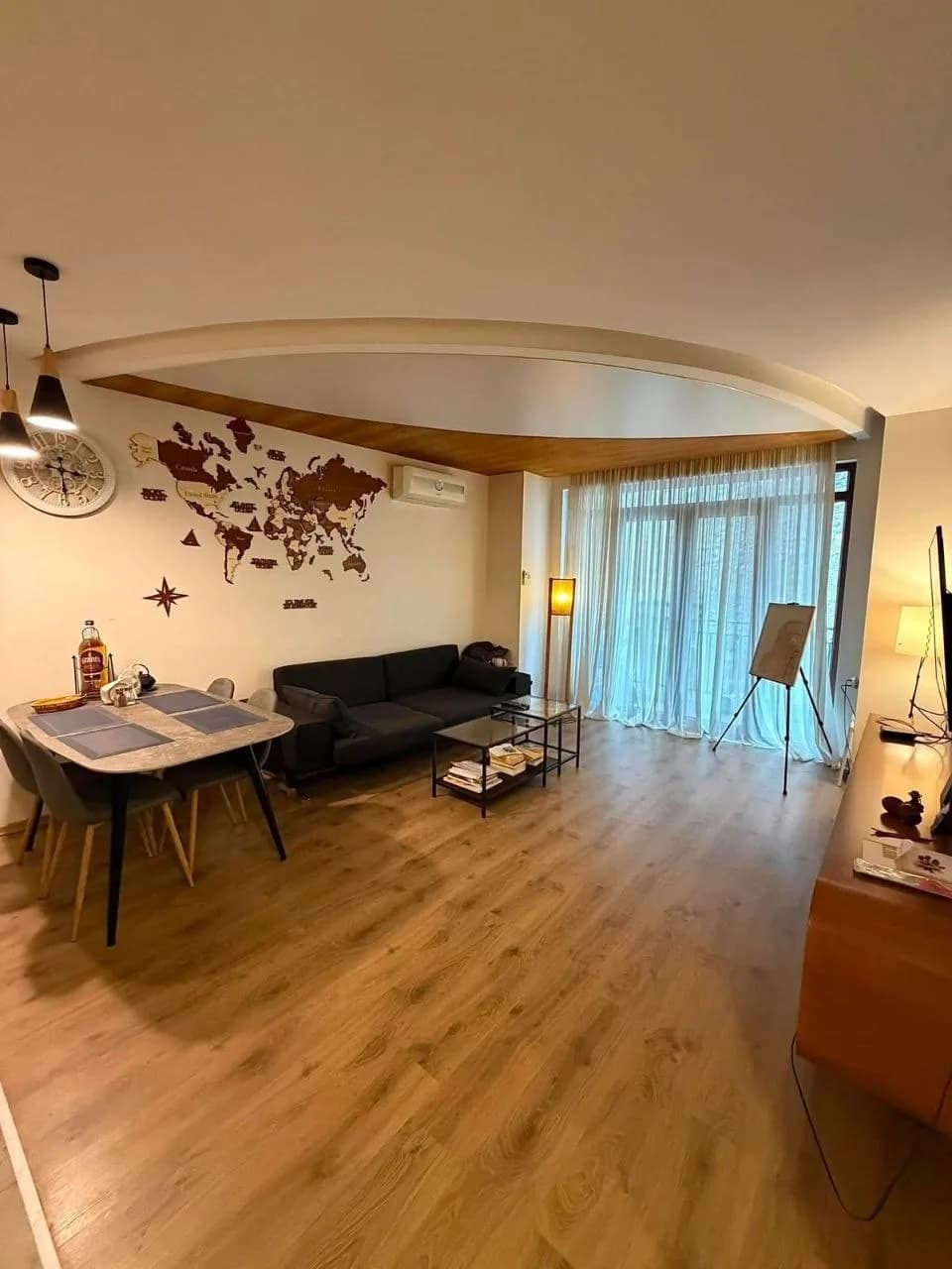 Квартира 1+1 в Батуми · 65 м² — Фото 2