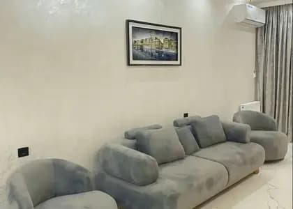 Квартира 2+1 в Батуми · Центр · 73 м²