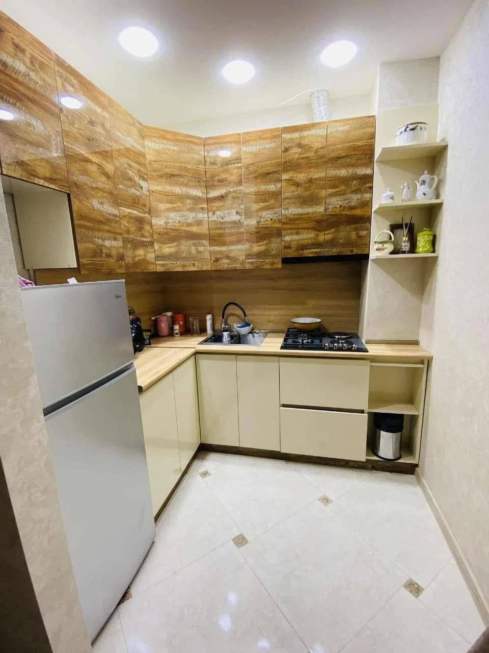 Квартира 1+1 в Батуми · Центр · 50 м² — Фото 3