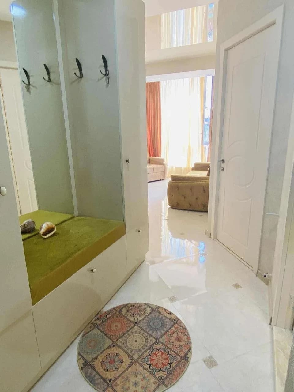 Квартира 1+1 в Батуми · Центр · 50 м² — Фото 4