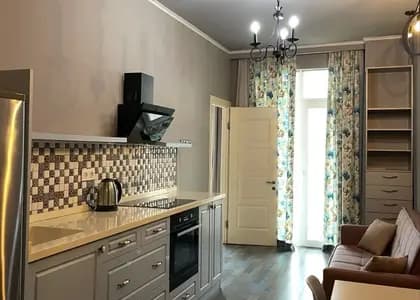 Квартира 1+1 в Батуми · Новый бульвар · 45 м²