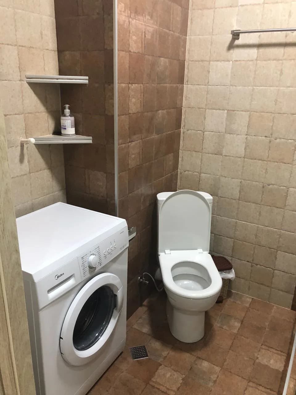 Студия в Батуми · 33 м² — Фото 7