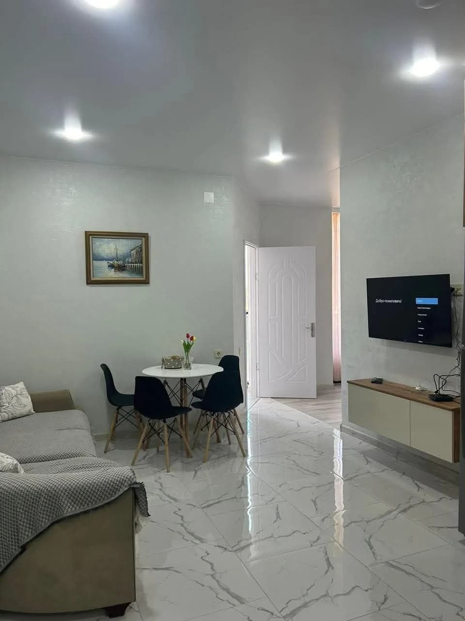 Квартира 2+1 в Батуми · Новый бульвар · 60 м² — Фото 1